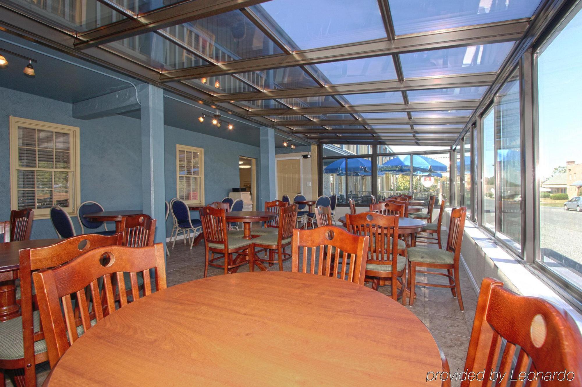 Clarion Inn Strasburg - Lancaster Restaurant photo